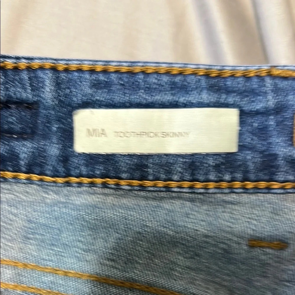 Kut from the Kloth Mia Toothpick skinny - Picture 7 of 8